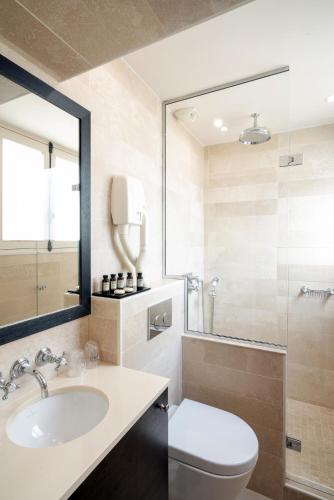 Hotel Saint-Louis Pigalle - main image