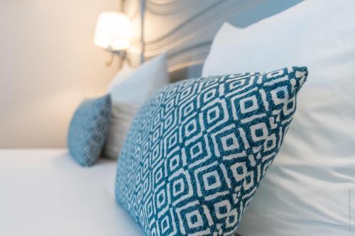 Hôtel Versailles Chantiers - image 4