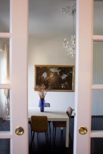 King Suite image 5