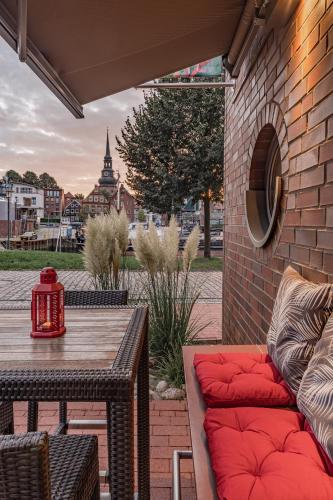 Restaurant, Hotel Stadthafen Stade in Stade