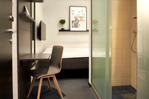 Moment Hotels - image 12