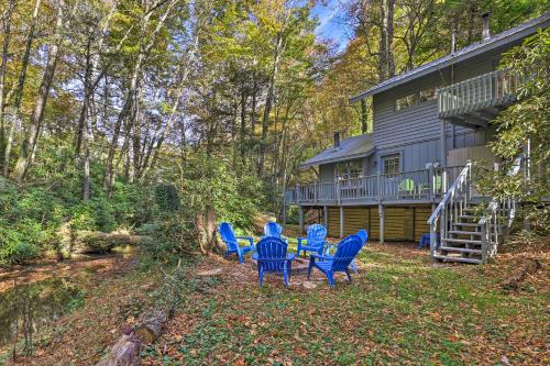 Cottage on A Creek Just Outside of Boone! - image 14