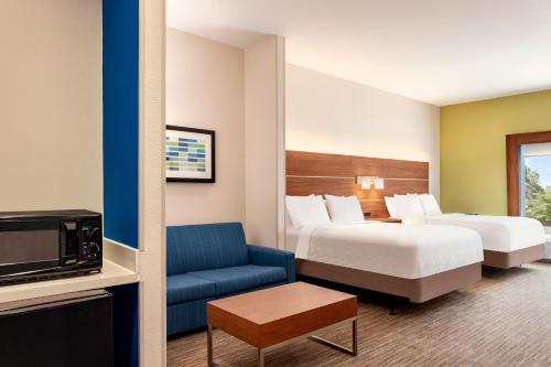 Holiday Inn Express & Suites Searcy, an IHG Hotel