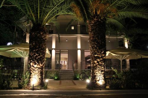 Achilles Hotel - image 8