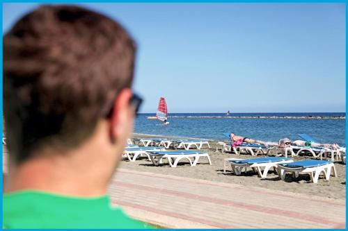 Poseidonia Beach Hotel - image 6