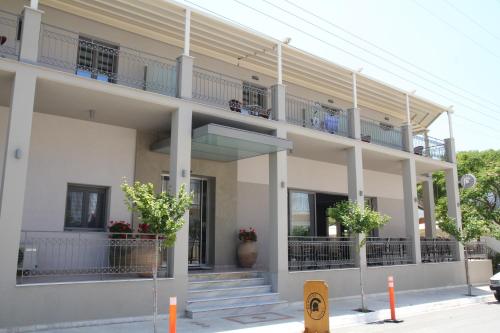 Achilles Hotel - image 12
