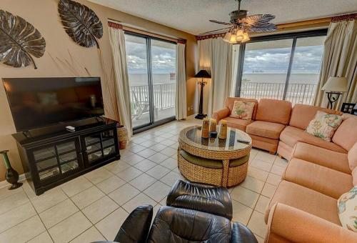 Windward Pointe 401