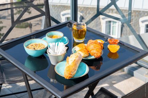 Hôtel Versailles Chantiers - image 12