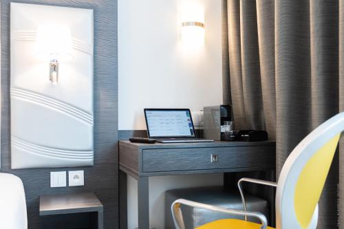 Hôtel Versailles Chantiers - image 9