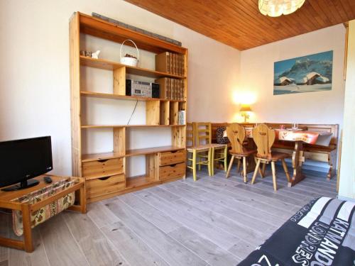 . Appartement Chamrousse, 2 pièces, 4 personnes - FR-1-340-14