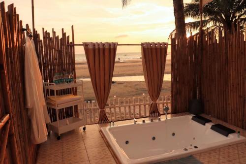 Spa, Buena Vida Beach Resort in Morjim
