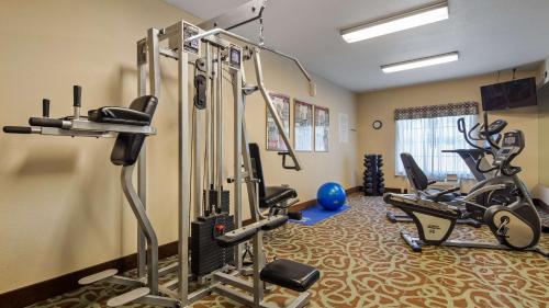 Best Western Plus Eastgate Inn & Suites