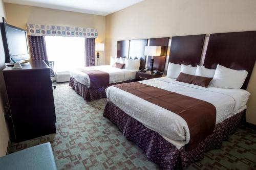 Best Western Plus Eastgate Inn & Suites