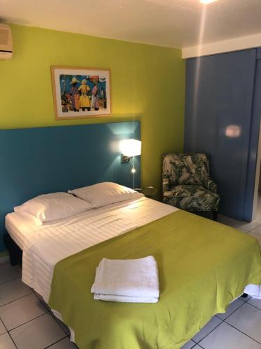 Coco-Mango Apt B in Bas Vent