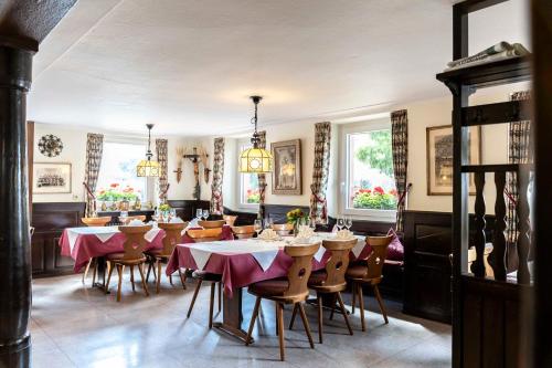 ห้องอาหาร, Hotel & Gasthaus Lowen in วาลด์เคียร์ช