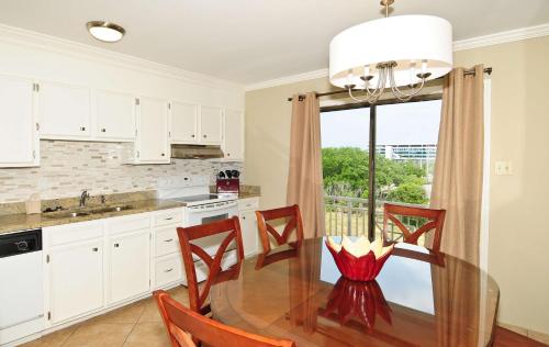 Facilities, The Sandbar Hotel, Trademark Collection by Wyndham in Myrtle Beach (SC)