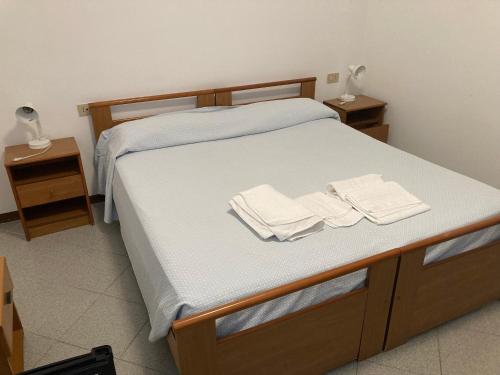 HOTEL ISA – Massa, WI