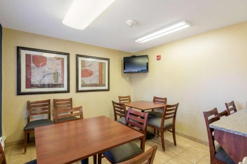 Előcsarnok, Motel 6 Eau Claire, WI in Eau Claire (Wisconsin)