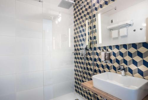 Best Western Hotel Canet-Plage - image 5