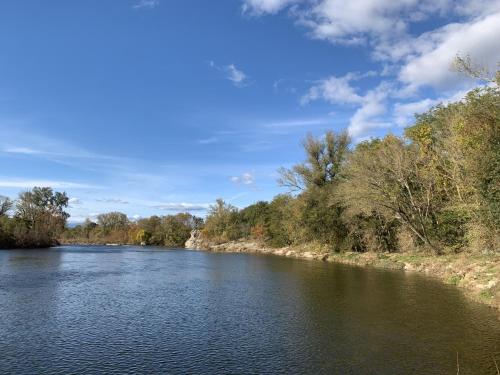 ENTRE RIVIERE ET FORET