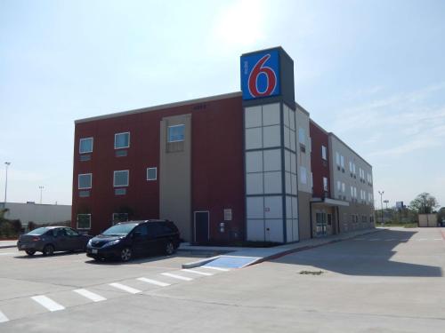 Knights Inn Houston – Houston, TX
