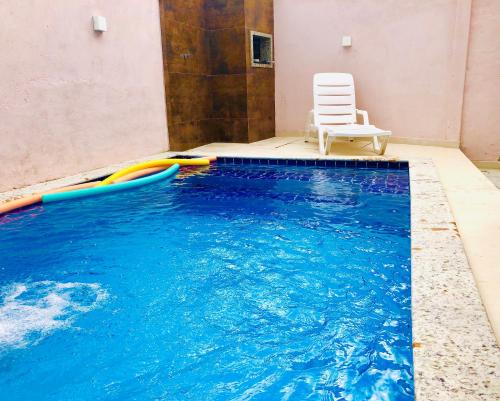 Dúplex em Porto Seguro com piscina a 8 minutos das praias