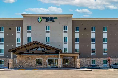 WoodSpring Suites Bakersfield Airport