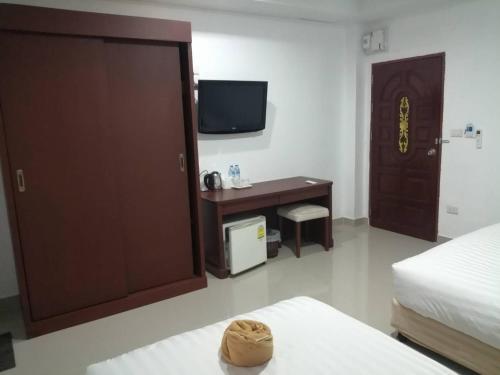 มุก&พลอย เรสซิเดนซ์ near Ko Khram Yai