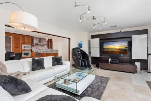 Villa Toscana - Luxury with Pool in Miami Beach (FL)