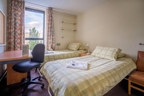 LSE Rosebery Hall - image 2