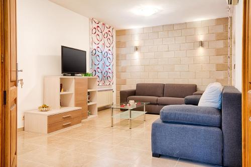 Holiday Home Villa Frančeska - image 5