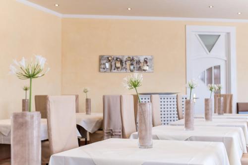 326448890 Lust und Laune Hotel am Wörthersee