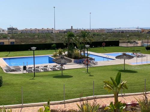 Spacious Apartment in Orihuela with Sea View - image 3