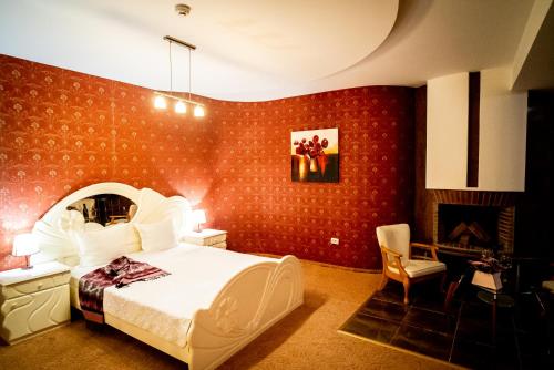 Globus Hotel - image 10