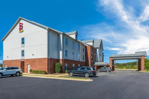 Red Roof Inn PLUS & Suites Birmingham - Bessemer - Accommodation