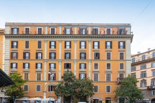 Lovely New Home, Piazza San Cosimato!, Rome (photo 2)