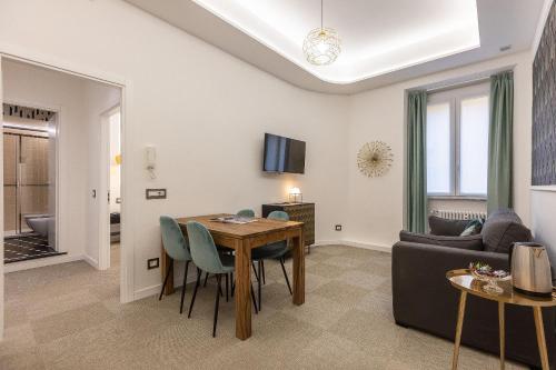 Lovely New Home, Piazza San Cosimato!, Rome (photo 7)