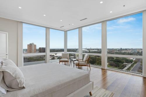 Swainson at M1 - Penthouse, Adelaide