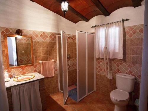  CUEVAS DE THOR in Purullena