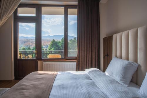 Zuzumbo Resort & Spa Room Type - Deluxe King Room