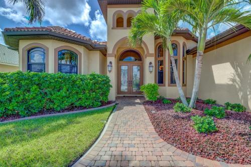 Majestic_by_Cape_Harbour - image 2