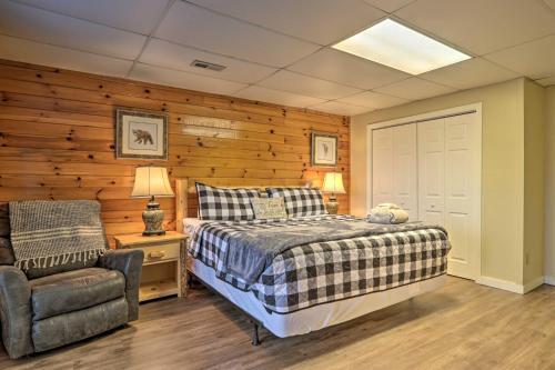 Smokies View Wears Valley Retreat with MTN Views! - image 13