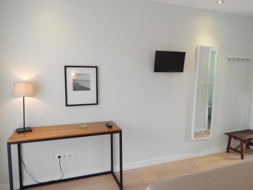 Double Room with Terrace image 10