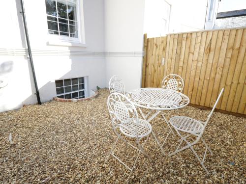 Hamilton's Studio in Ryde North East