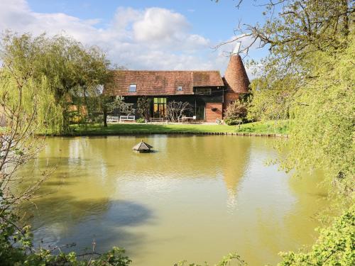 Harbourne Oast gîte à louer Saint Michaels