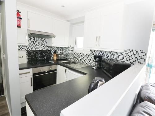 56 Waterside Park Lowestoft - image 7