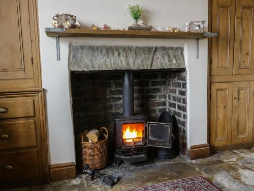 Daffodil Cottage Keighley - image 10