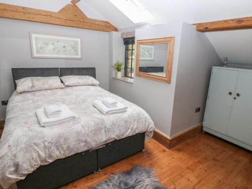 The Carriage House Matlock - image 7