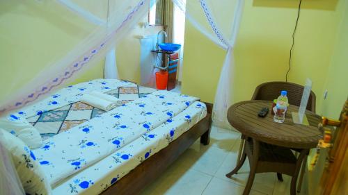 FRANCIS GUEST HOUSE
