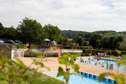 泳池, Vakantiewoning Osebos in 尤維倫/佩薩肯/比林圭鎮茵華特